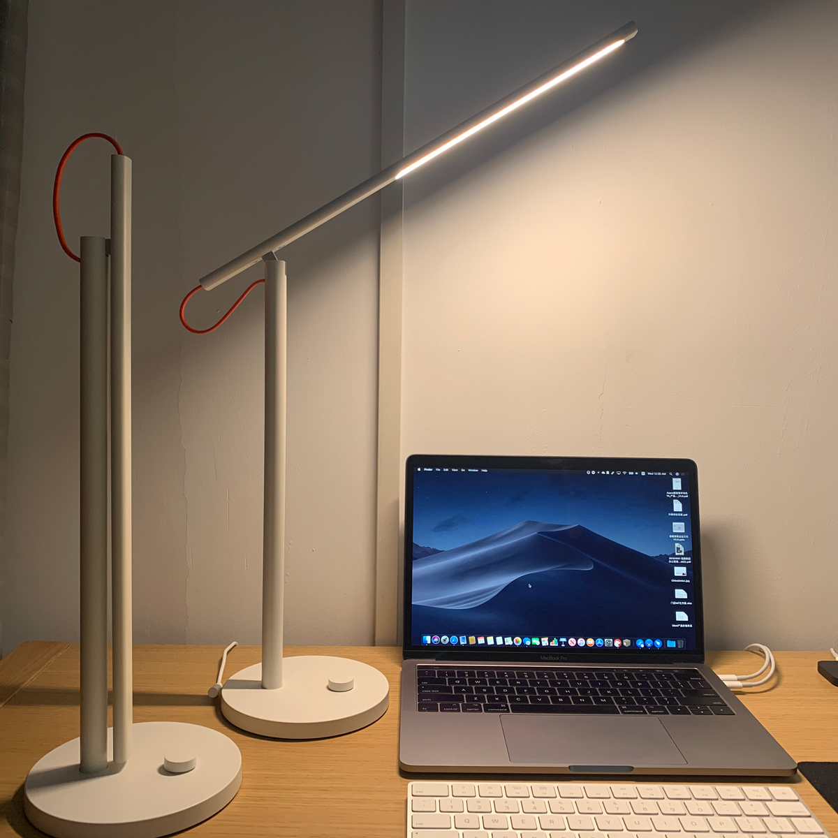 محصول شیائومی - xiaomi چراغ مطالعه هوشمند شيائومى Mi Desk Lamp 1S مدل MUE4105GL