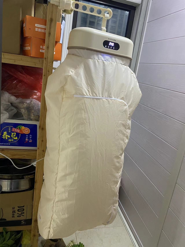 خشک‌ کن و استریل‌کننده لباس شیائومی JIPIN