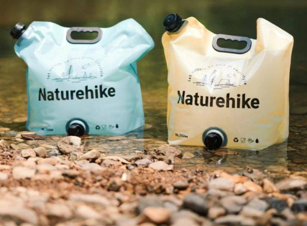 گالن آب ۱۰ لیتری شیردار نیچرهایک Naturehike مدل CNK2450CF027 4 گالن آب ۱۰ لیتری شیردار نیچرهایک Naturehike مدل CNK2450CF027